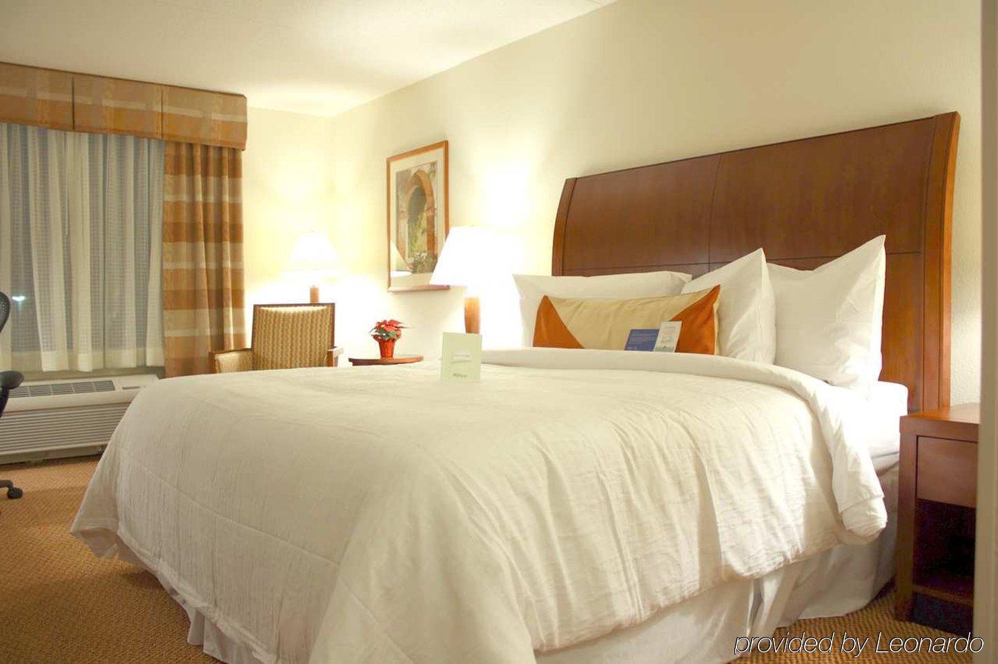 Hilton Garden Inn Myrtle Beach/Coastal Grand Mall Pokoj fotografie